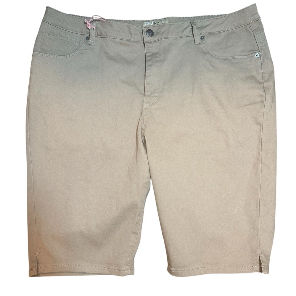 Hybrid & Company Women's Khaki Shorts Bum Lifter Size 20